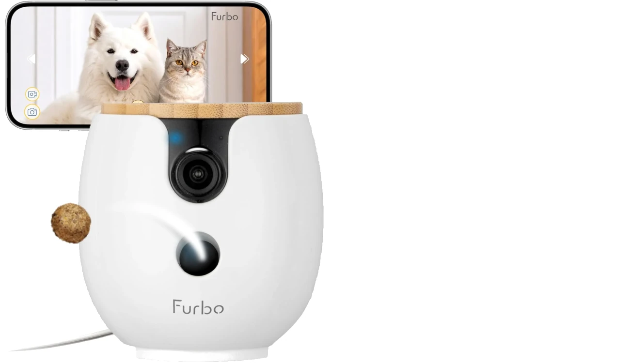 Caméra de surveillance connectée Furbo Mini 360, une caméra mobile pour chat et chien avec lanceur de friandise.